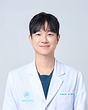 김형배님의 목록 이미지입니다.